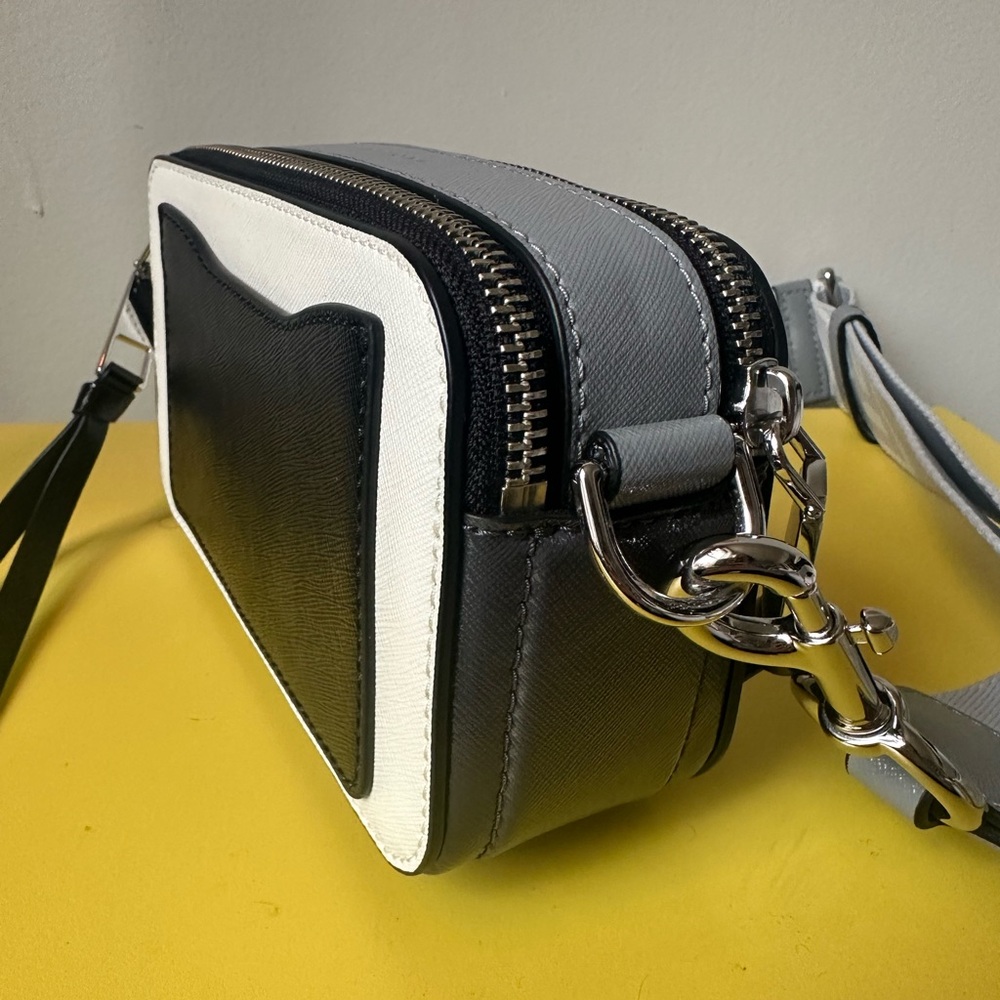 Marc Jacobs The Snapshot Bag - Picture 4 of 7